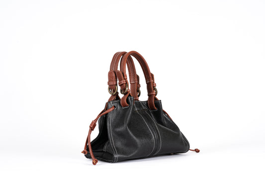 Karinas Shoulder Bag