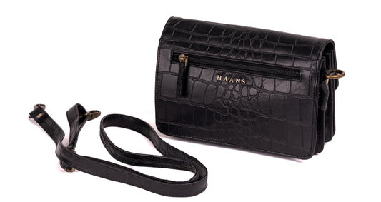 Barbara Wristlet Cash Bag