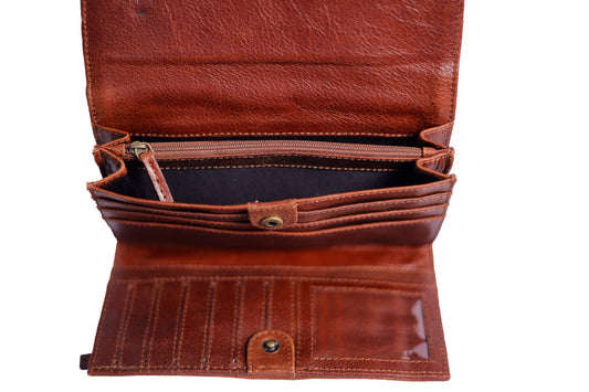 Saddle clutch Dusky Brown